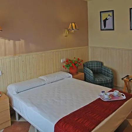Piccadilly 3*