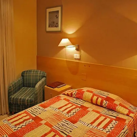 Szálloda Piccadilly 3*