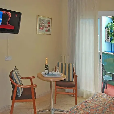 Szálloda Piccadilly 3*