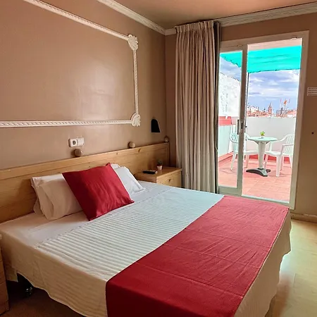Piccadilly Hotel