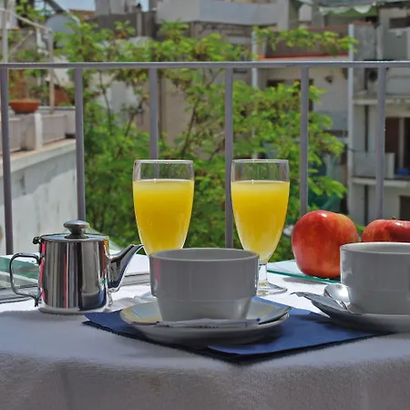 Piccadilly Hotel 3*