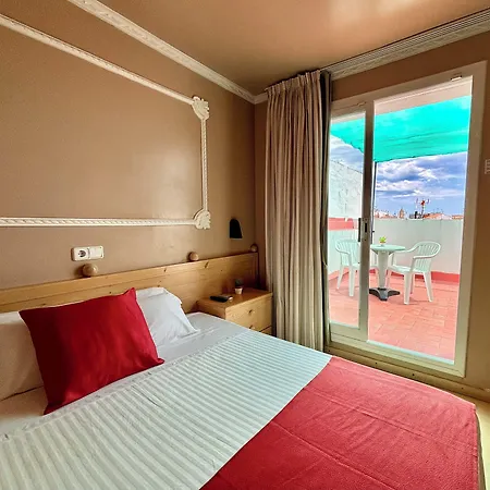 Piccadilly Hotel 3*